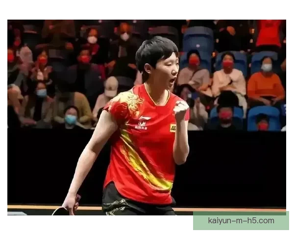 王曼昱逆转翻盘艰难晋级决赛 以4-2战胜申裕斌展现顽强实力